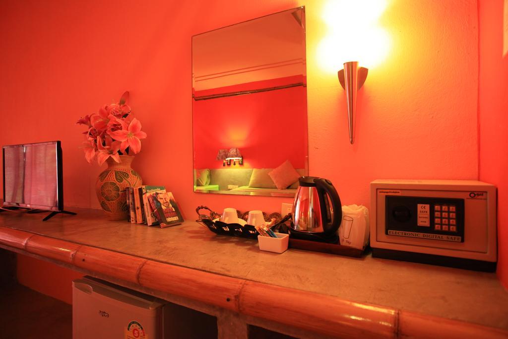 Cha-Ba Bungalow & Art Gallery Ko Lanta Екстериор снимка